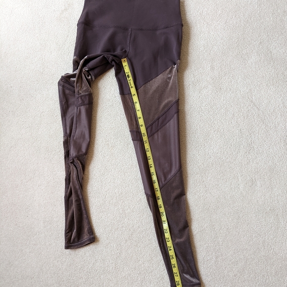 Alo Yoga Sheila high rise velour panel leggings size medium - Picture 6 of 9